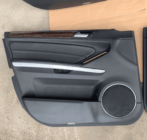 MERCEDES gl ml 164 tapicerka boczek drzwi przód ML GL 164 tył GL 164 2