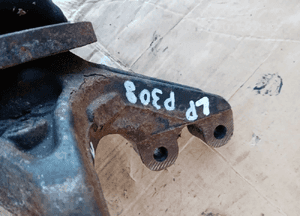 Zwrotnica piasta lewy przód przednia lewa Peugeot 308 T7 1.6 THP 7