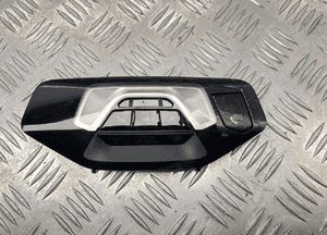 Bmw F40 lampka podsufitki oświetlenie wnętrza 9891143 7
