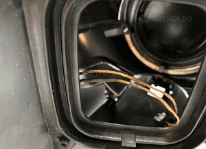 BMW X5 E70 Lampa Bi-xenon Skrętny Lewa - 16443 8