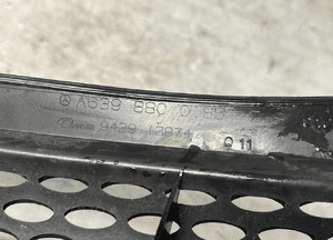 Grill atrapa A6398800185 mercedes viano vito W639 11