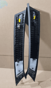 Osłona słupka przedniego prawa lewa mercedes W176 A1766900025 A1766900125 2