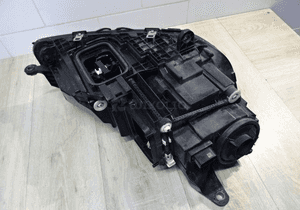 Mercedes GLE lampa lewa przód A1679066504 Multibea 7
