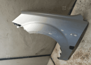 Kia rio ii błotnik lewy przód przedni srebrny C6 3