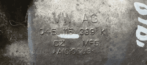 Podstawa filtra oleju chłodniczka Audi A3 8P 1.9 TDI 045115389K 6