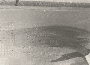 Vw golf 7 zderzak przedni 4xPDC 7