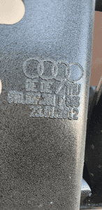 Zawias klapy bagażnika lewy tył Audi A5 8T0827301F 5
