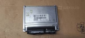 Komputer sterownik silnika VW Passat B5 1.8 8D0907558B 1