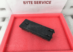 Audi Porsche Moduł Sterownik klapy bagażnika 8W8959107D 3
