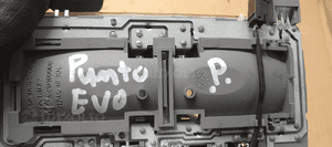 Lampka oświetlenie kabiny podsufitki Fiat Punto EVO 735509001 6