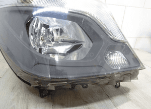 Mercedes sprinter W906 lift 2013- lampa prawy przód zwykła A9068205700 3