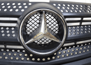 Mercedes vito W447 A447 zderzak przód a4478809800 8