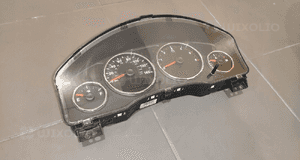 Jeep cherokee liberty kk licznik zegar prędkościomierz wersja uk 1