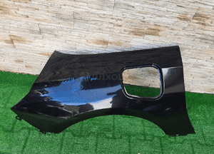 Błotnik bmw Z4 G29 kolor 475 ryski