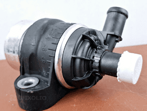 Audi OE 05L965567A Pompa wody 05L965567A 2