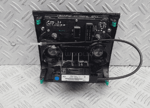 PANEL KLIMATYZACJI ISUZU D-MAX 8981035204 275PMD0A06-Q 2