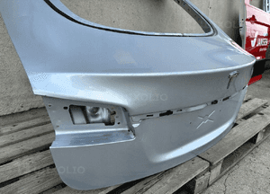 Klapa bagaznika tyl tylna tesla model s 2012- bardzo ladna 4