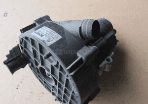 MERCEDES 5,0 v8 om 113 s cl e c chłodniczka oleju