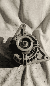 Alternator toyota corolla verso ii 1.6 1.8 b 27060-0D190 1