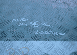 Szyba drzwi prawy przód audi A4 B5 fl 2000 radom 2