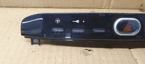 Przełącznik świateł awaryjnych blokady drzwi Fiat Punto EVO 735506948 2