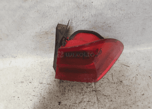 Lampa tylna prawa tył prawo bmw E90 4