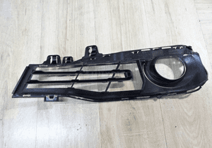 F31 LIFT KRATKA ZDERZAKA PRAWA bmw 5111-7386146 5
