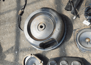 Mazda 6 02-07 Zestaw audio subofer Głośniki Bose 4