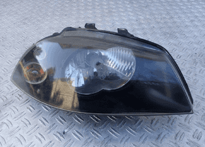 Lampa prawy przód seat ibiza iii 6L1941024 radom 1