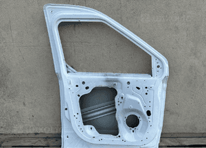 Drzwi przod przednie lewe ford courier MK3 iii 3 2024- bardzo ladne 6