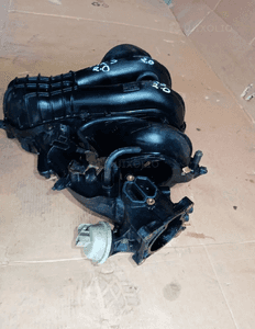 Kolektor ssący Ford Mondeo MK3 2.0 16V 1S7G-9424-DC 6