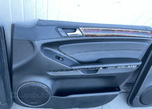 MERCEDES gl ml 164 tapicerka boczek drzwi przód ML GL 164 tył GL 164 3