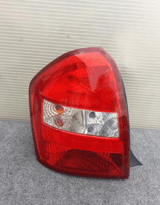 Lampa tył tylna lewa kia cerato oryginał wysyłka! 1