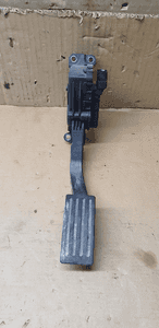 Pedał gazu potencjometr Ford Focus MK2 1.6 TDCI 4M51-9F836-AK 1