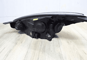 FORD FIESTA MK8 ZWYKŁA LAMPA PRAWA h1bb-13w029-ad 8