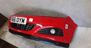 Zderzak przód przedni do opel astra h 3 iii gtc Y547 czerwony halogeny 4