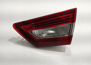 Lampa prawa prawy tył tylna w klapę renault clio iv hatchback 16-19 lift 2