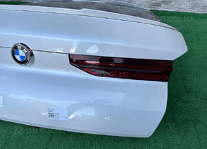 Klapa tył tylna lampy tylne bmw X6 G06 X6M F96 A96 6