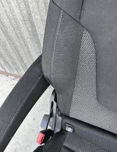 Mercedes EQV 447 V KLASA VITO Metris fotel  tylny  SUNTIAGO comfort  isofix 639 7