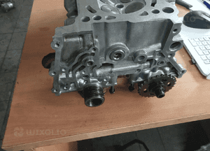 głowica lewa bmw land rover 4.4 v8 1745461 po regeneracji 3