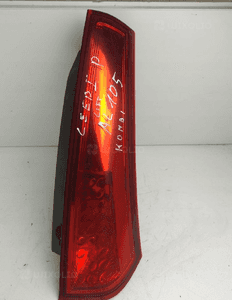 LAMPA PRAWA TYŁ GÓRA KIA CEED I LIFT KOMBI 09-12 1