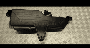 Obudowa filtra powietrza bmw F20 F30 7597582 N13 1
