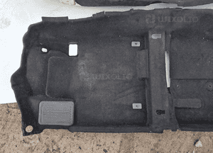Hyundai tucson iv 20R- dywan wykładzina podłoga wnętrza 2