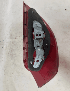 Tyl tylna lampa prawa mercedes a W169 3