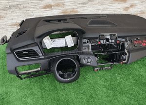 Deska konsola bmw 2 F45 F46 3