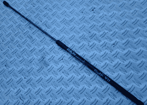 TELESKOP SILOWNIK MASKI 5G0823359 VW GOLF VII A3