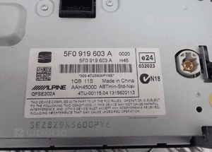Seat easyconnect navigacja 5F0035858A 5F0919603A radom 7