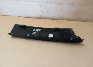 Listwa osłona nakładka słupka prawa Audi A3 8P 3D 8P3853290 4