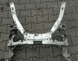 BMW 5 E60 E61 wozek kolyska belka przod 1