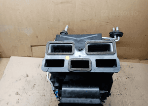 Nagrzewnica powietrza Audi A6 C6 4F1820351E 4